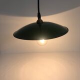 Enamelled green bowl suspension