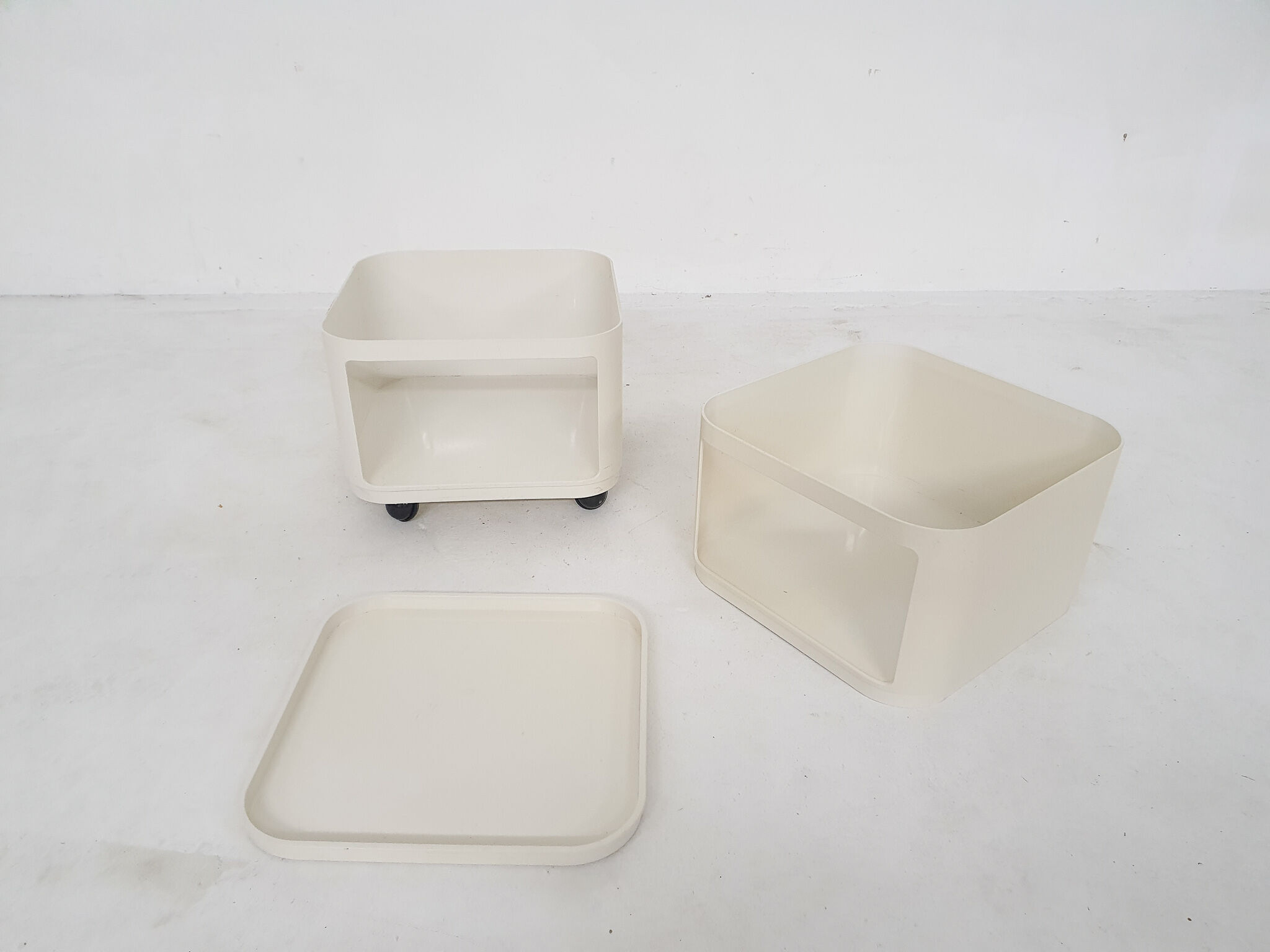 Table de nuit 'Componibili' d'Anna Castelli pour Kartell, Italie Années 1960