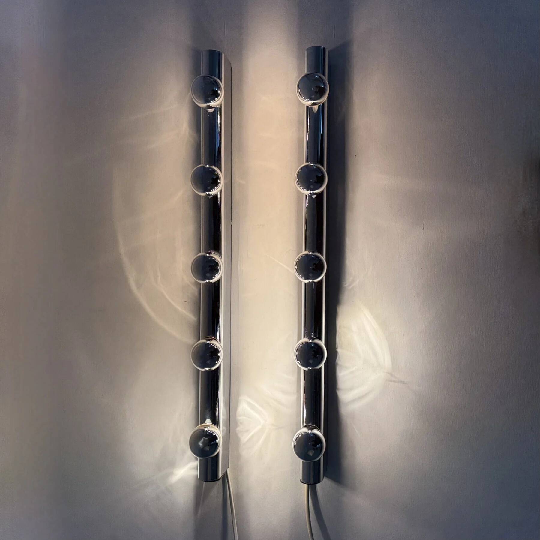 Set of 2 Targetti Sankey chrome wall lamps, 1970s