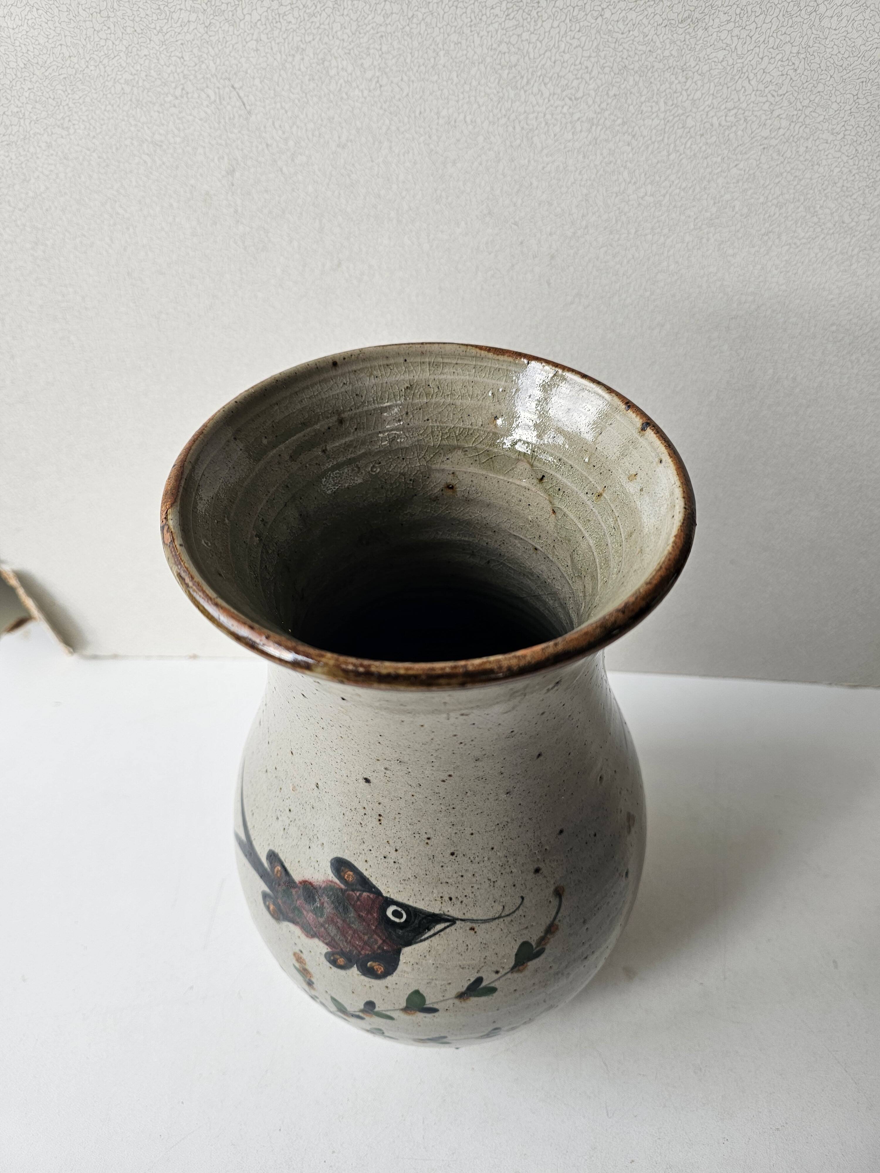 Ceramic vase with fish pattern - Vintage signed (signature to be identified)