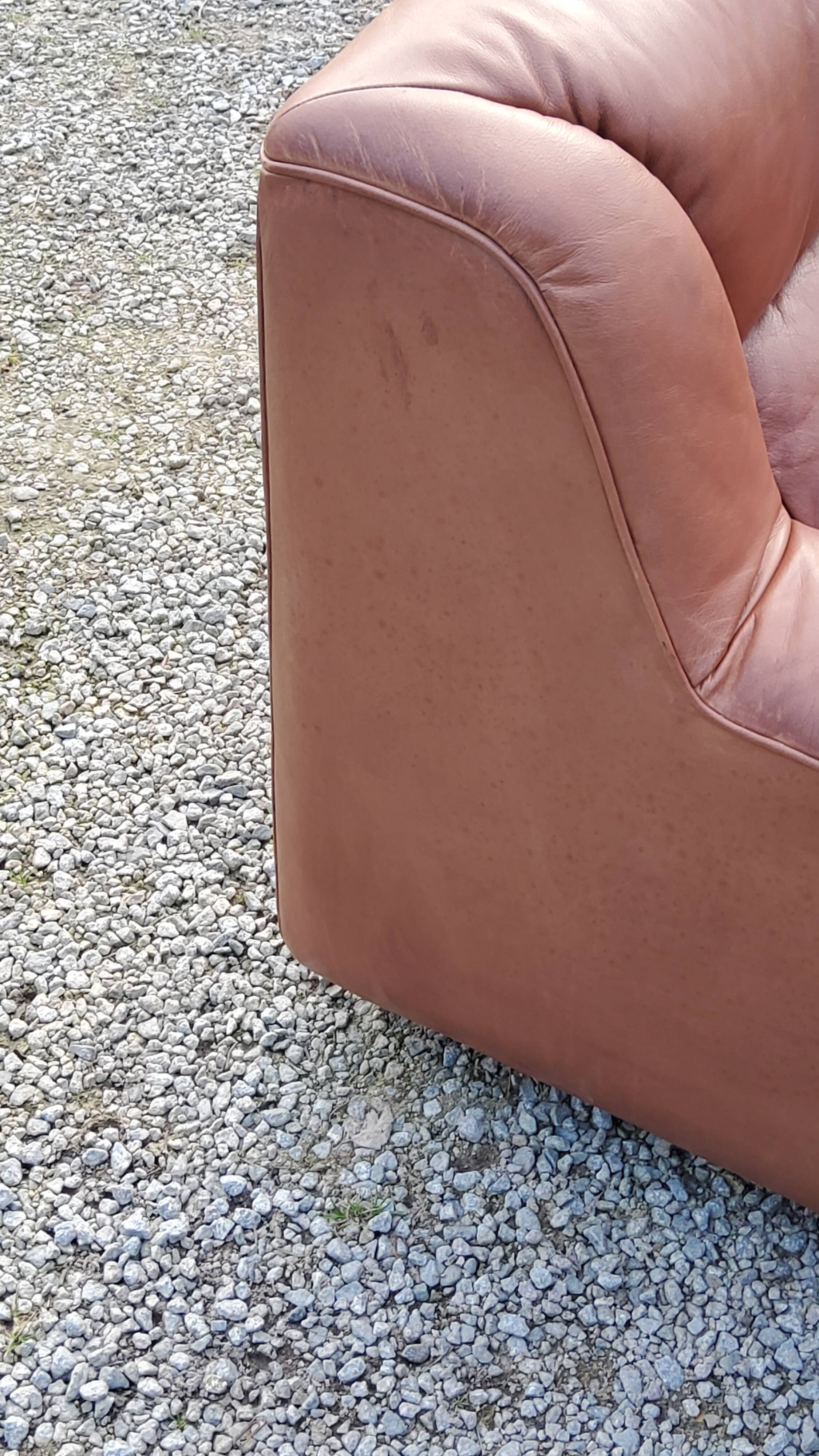 Pair of armchairs and De Sede sofa in cognac leather from the 70s/80s