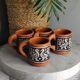 Tasses en terre cuite