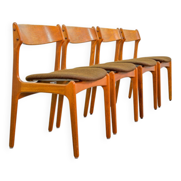 Chaises de salle à manger en teck design danois Erik Buch pour Oddense Maskinsnedkeri 1960