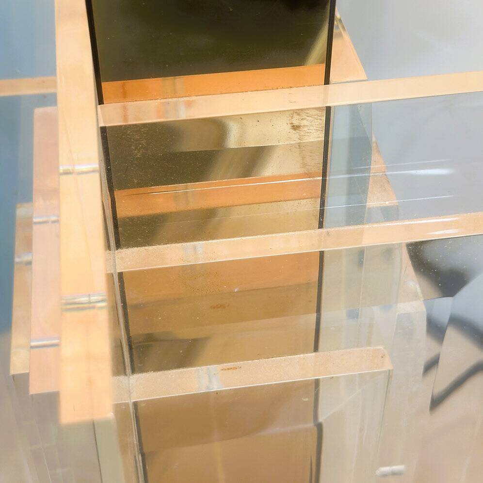 Large glamorous 1970s brass & lucite architectural table lamp