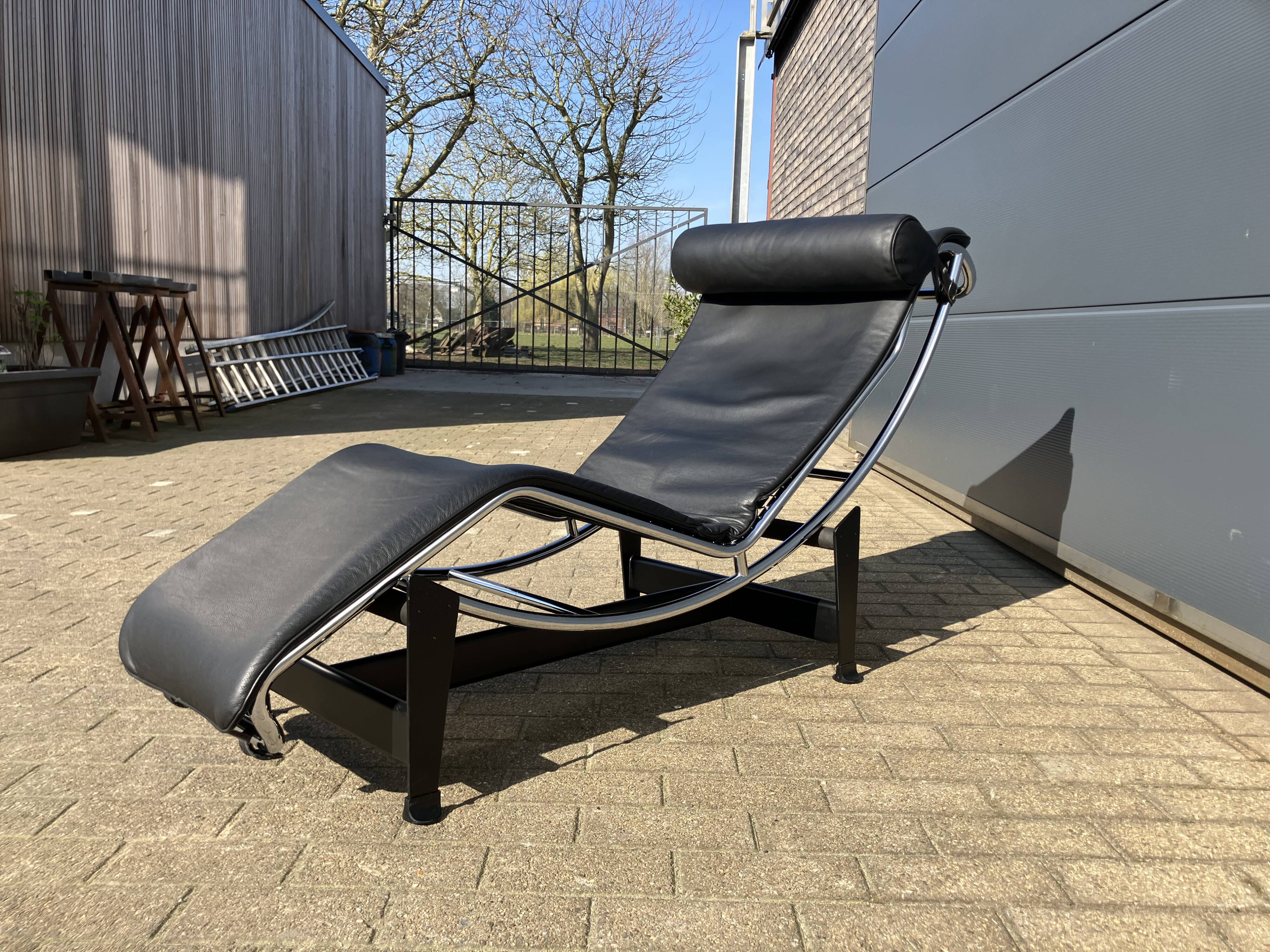 3x Original Cassina Le Corbusier Lc4 Black/chrome, New!