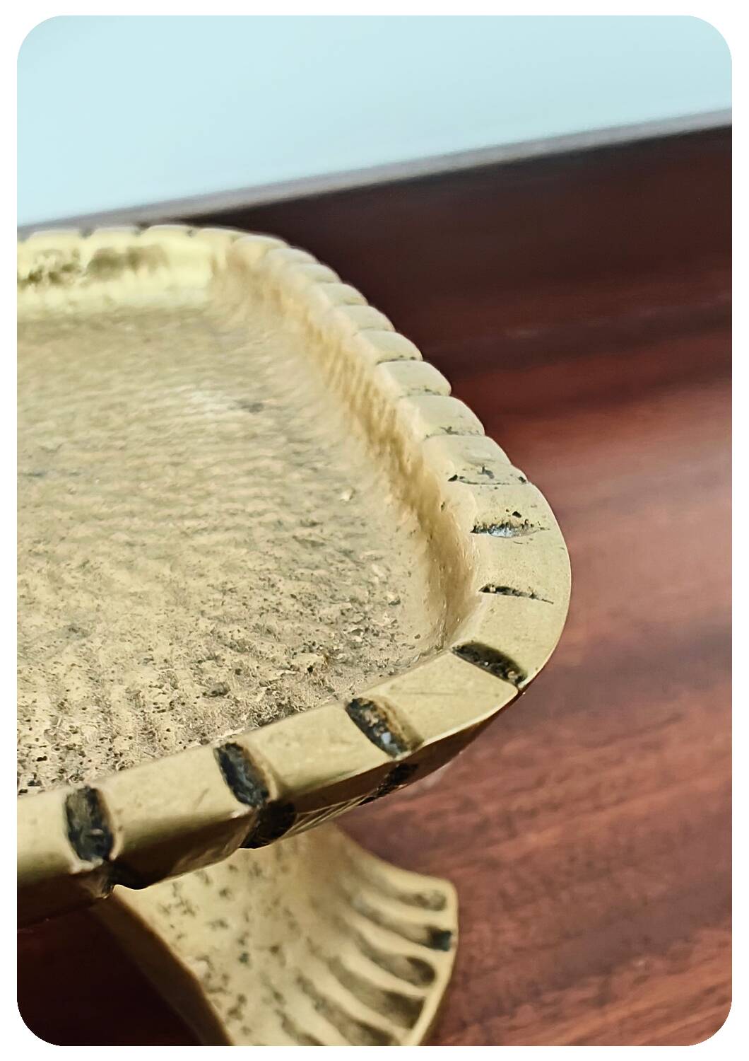 Bougeoir brutaliste en laiton