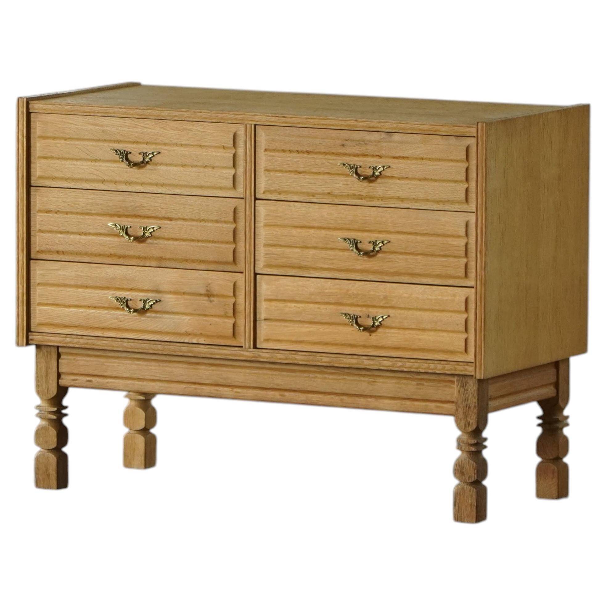 Commode danoise de style « Mid-Century Modern », en chêne, années 1950