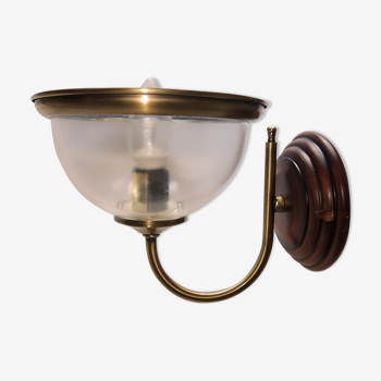 Glass sconce brass gold