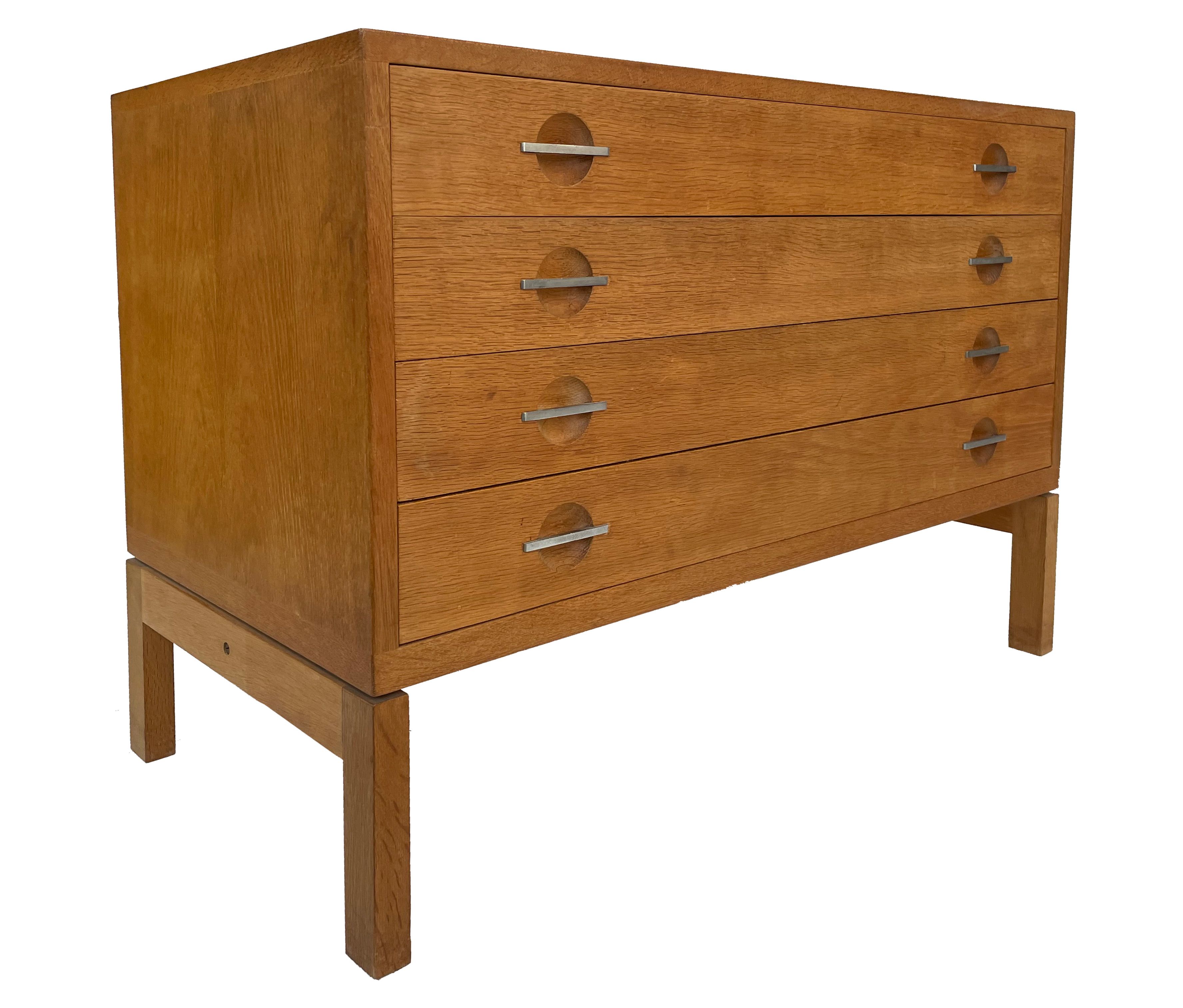 Hans J Wegner oak chest of drawers for RY Møbler, Denmark 60