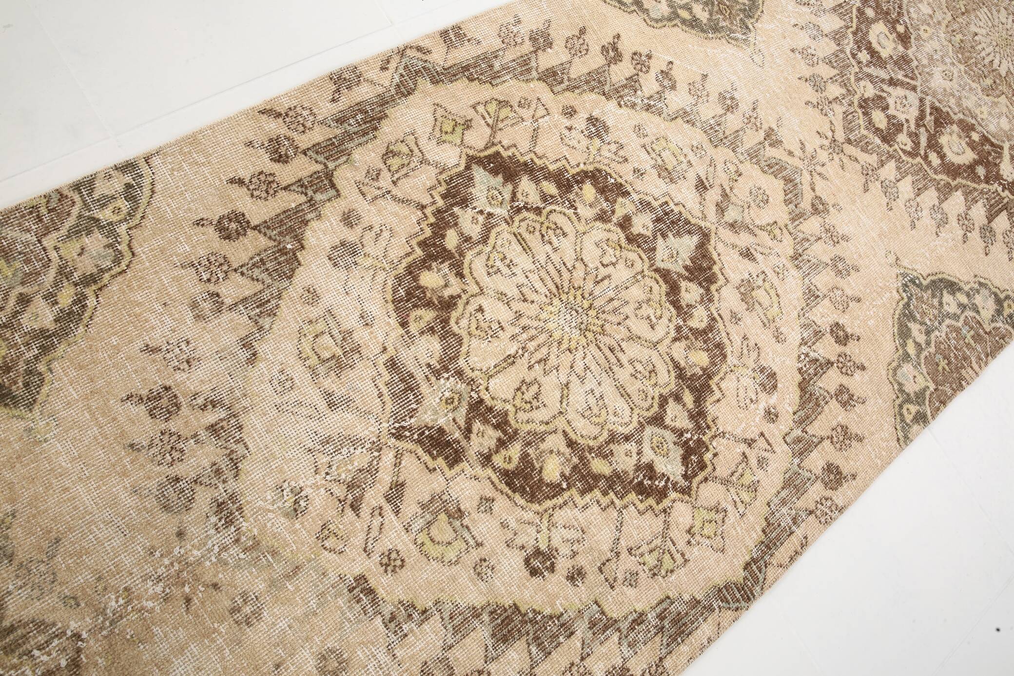 3x13 Persian Cream & Brown Oriental Vintage Runner Rug, 91x392Cm