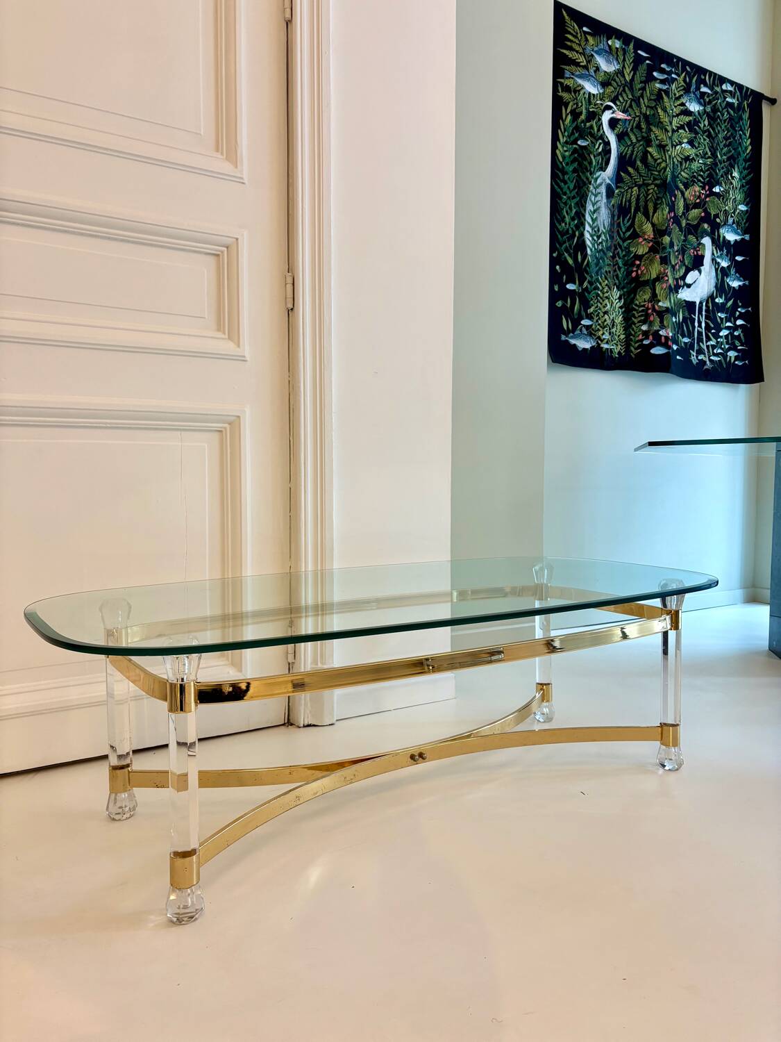 Vintage coffee table with bevelled glass and plexiglass from the 1970s.