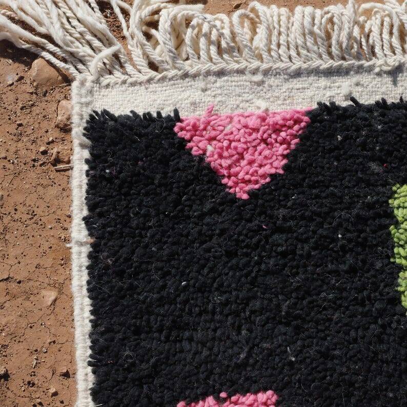 Moroccan Berber rug, decorated, 250cm x 150cm