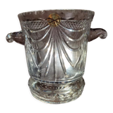 Crystal cooling bucket