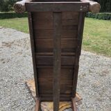Table de ferme ancienne à gibiers en châtaignier massif à 2 tiroirs et une tirette.