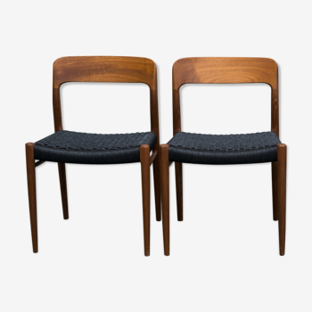 Moller chairs 75 in black rope
