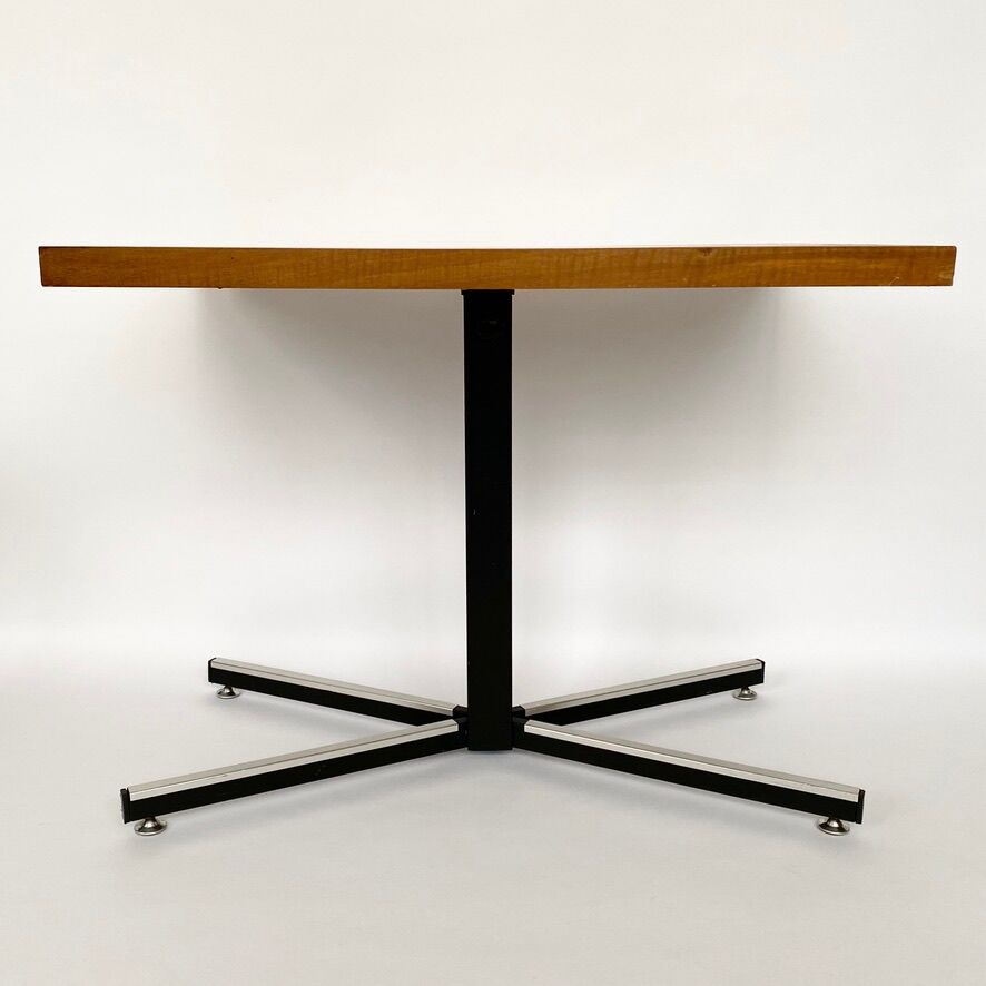 Vintage coffee table 70