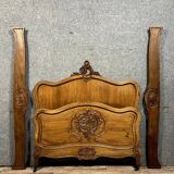 Louis XV Rocaille center bed in walnut circa 1880