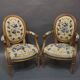 Paire médaillons Louis XVI