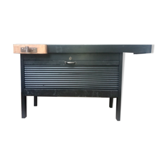 Workbench year 60