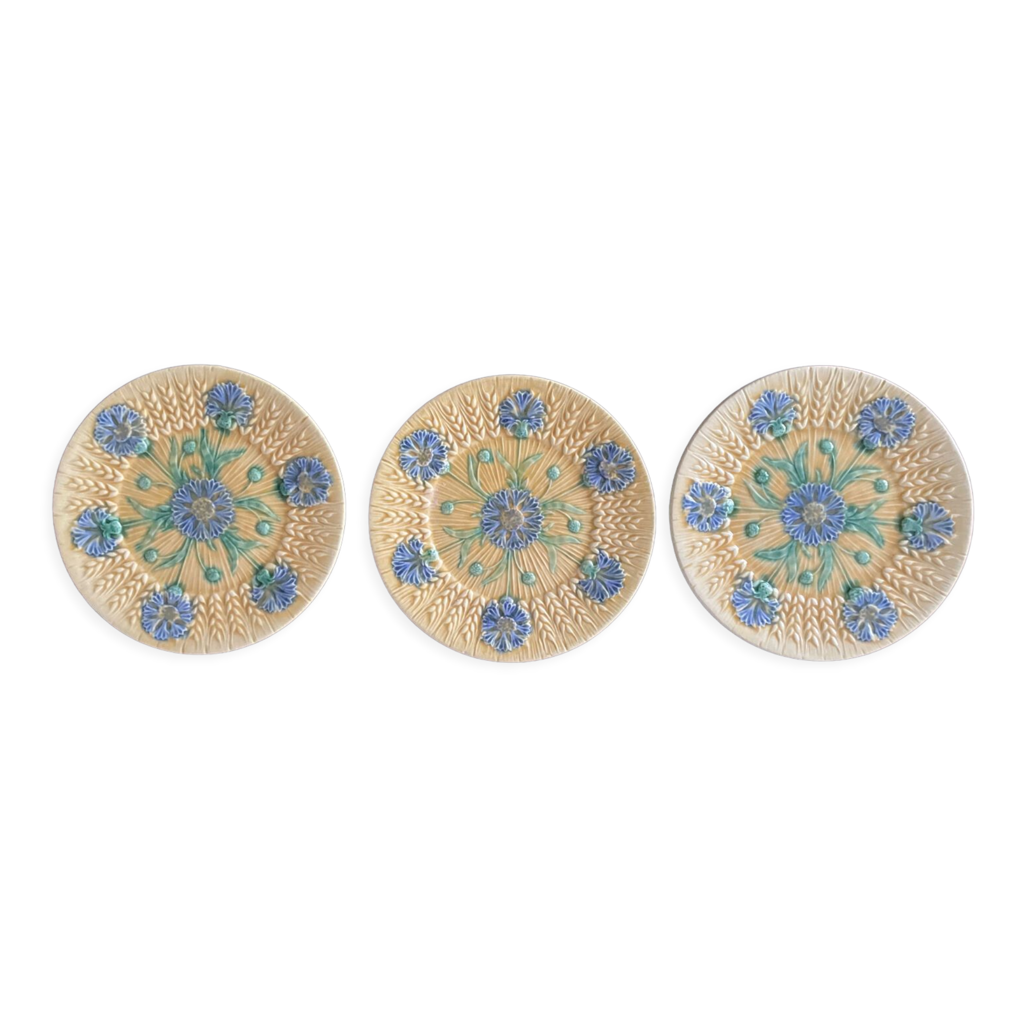 Set de 3 assiettes en barbotine années 1920