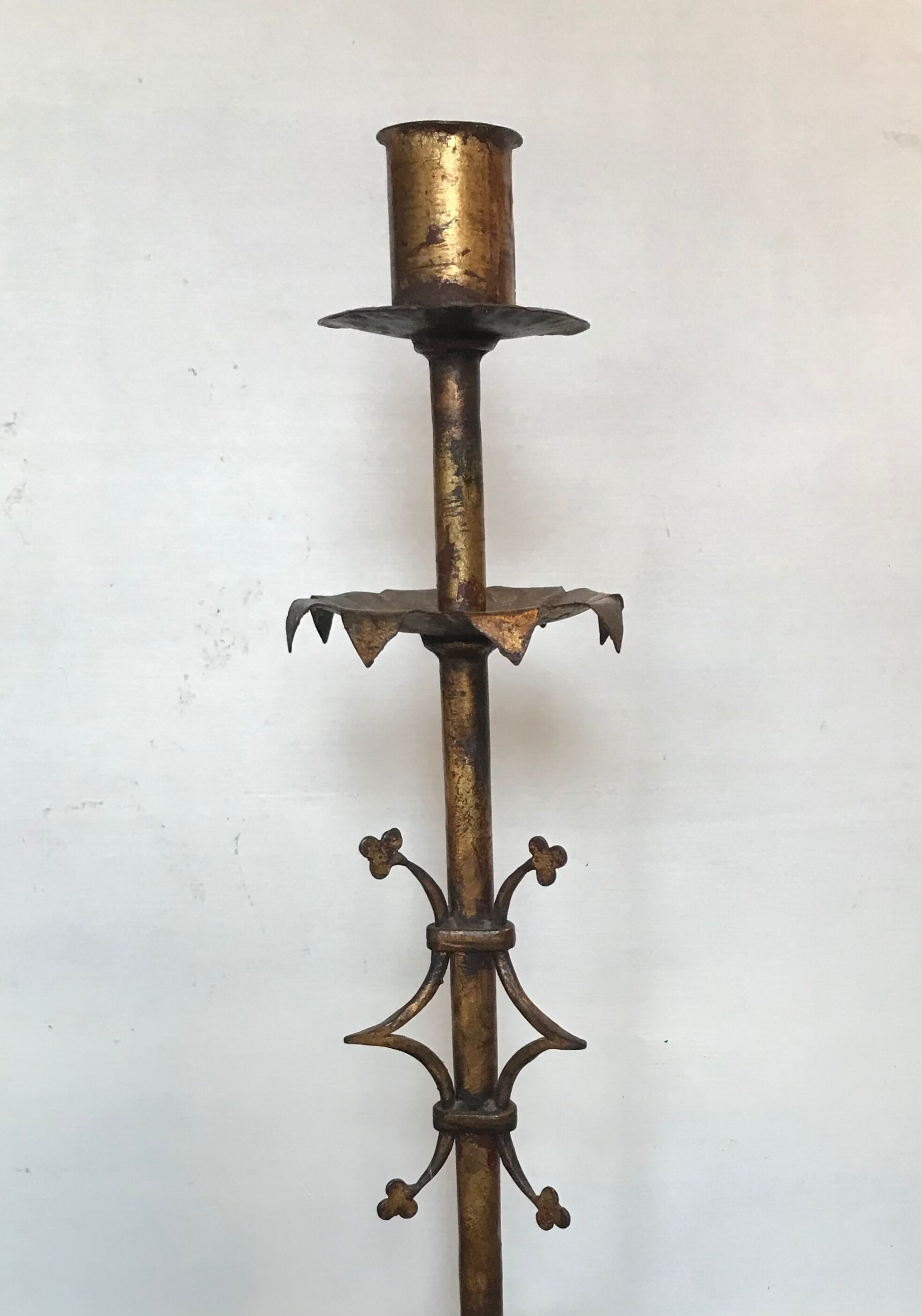 Bougeoir en métal doré