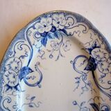 Plat ovale art nouveau 1880 signé Creil Montereau modèle Flora, décor liserons