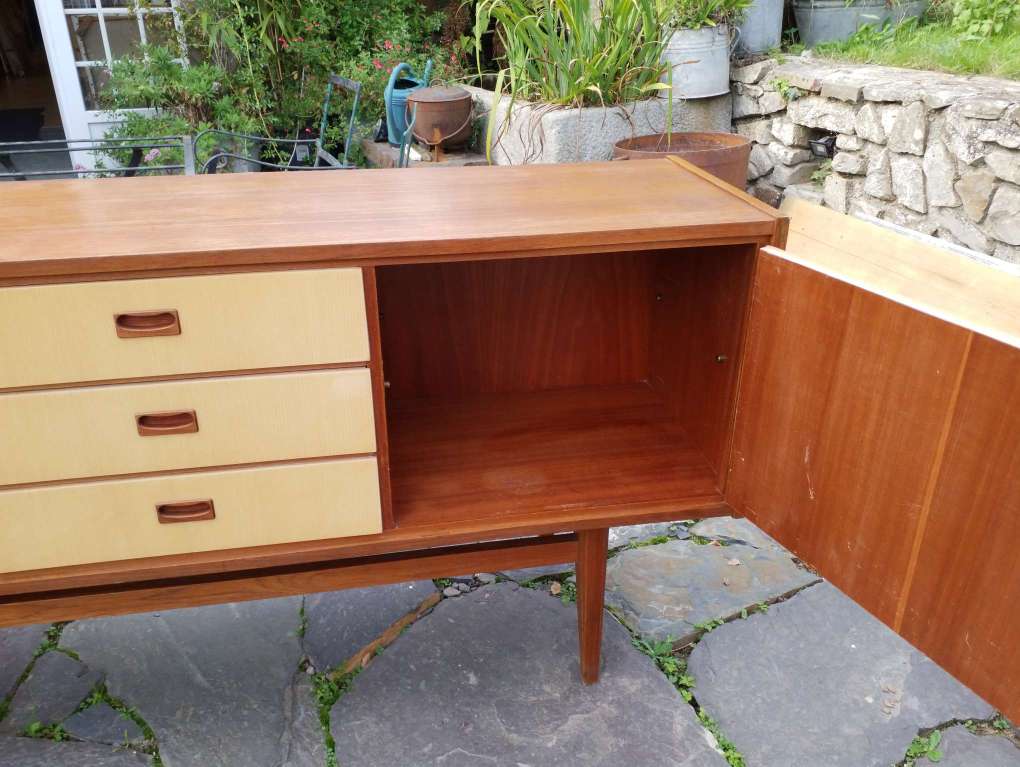 Scandinavian enfilade