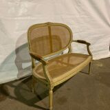 Braided wooden bench.