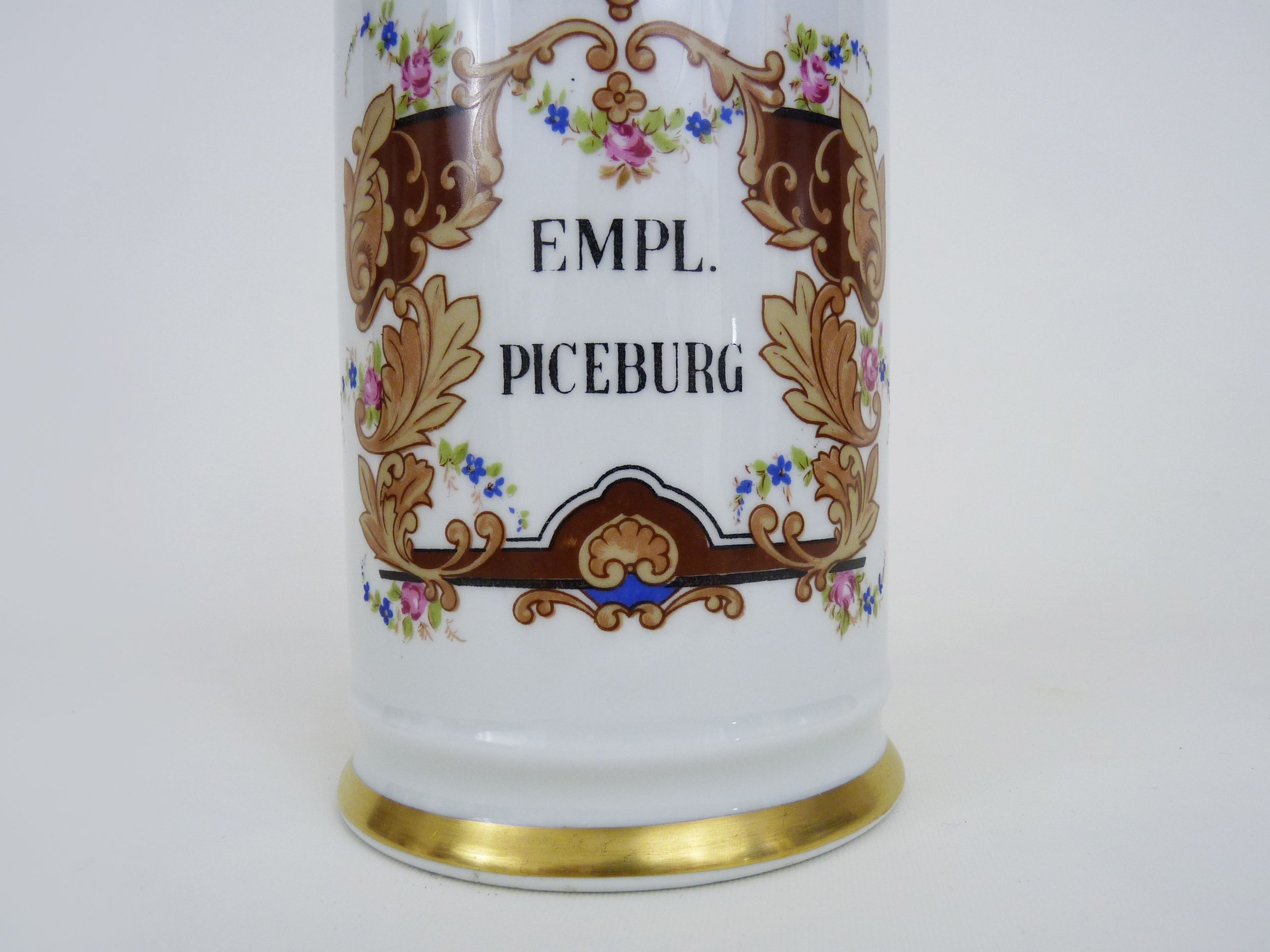 Old apothecary pot, pharmacy pot in snake porcelain, hand painted. Year 60
