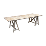 Trestle farm table