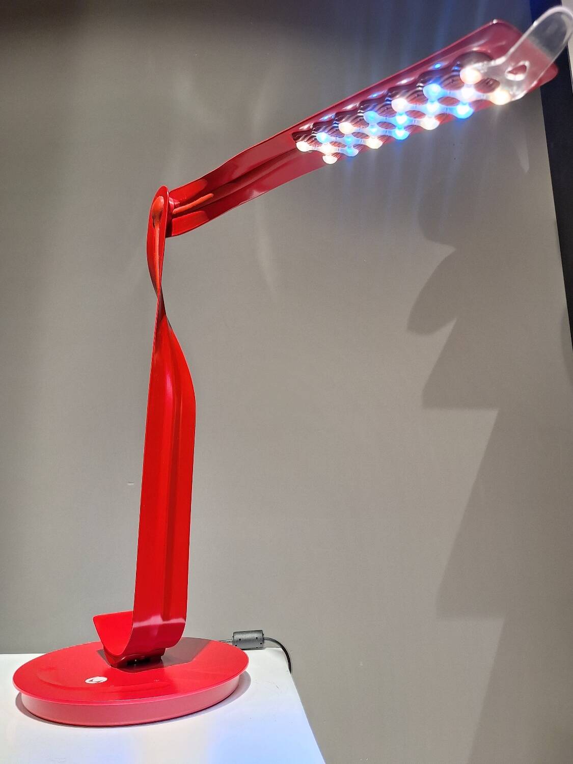Leaf desk lamp by Yves Béhar for Herman Miller, 2007.