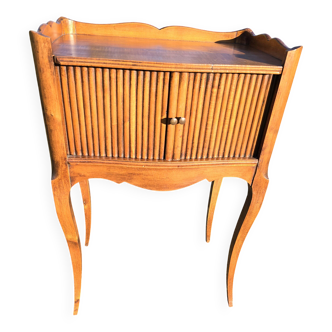 Chevet  à rideaux époque vintage