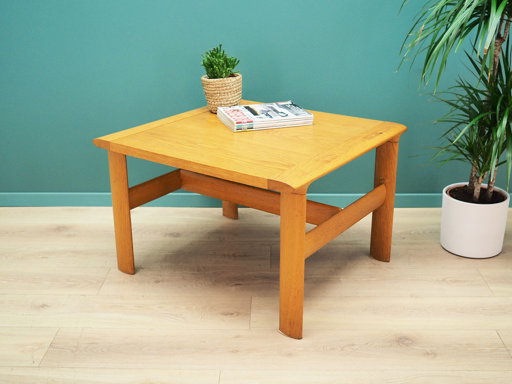 Table basse en chêne, design danois, années 60
