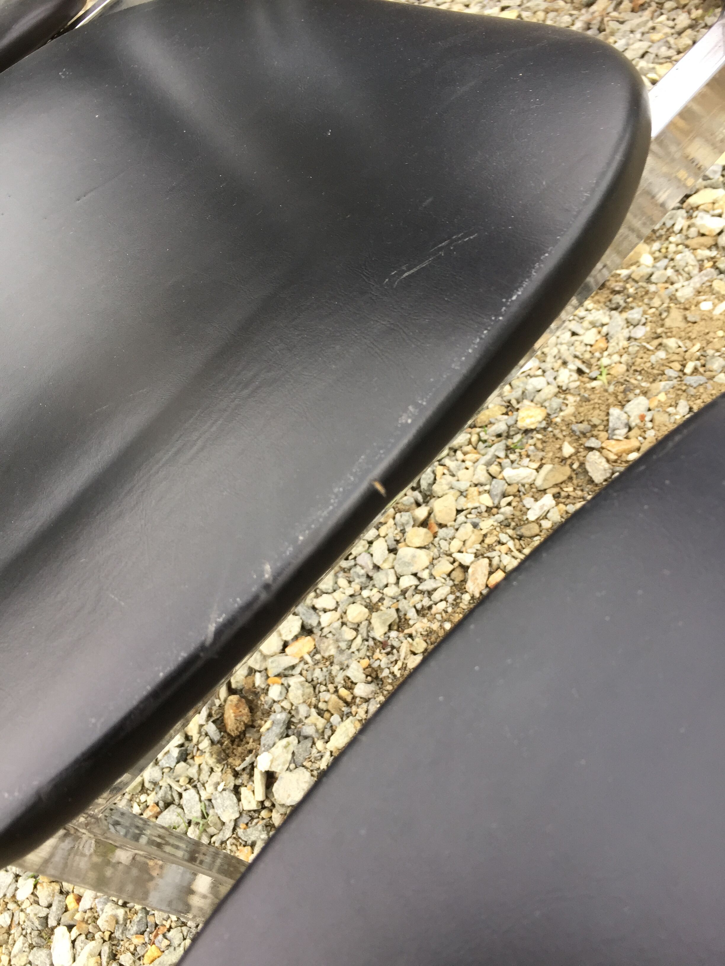 6 vintage chairs in black skaï with chrome metal tubular base.