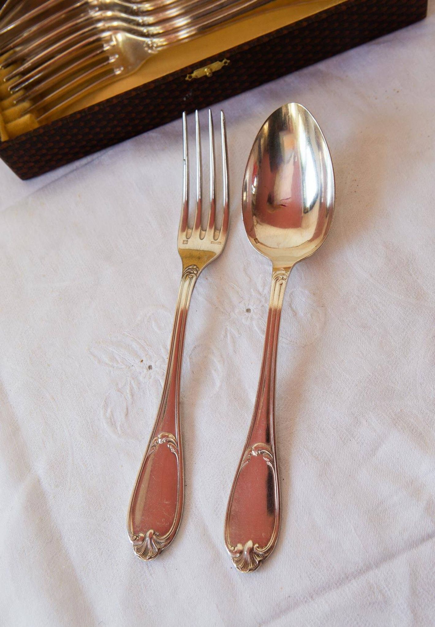 Suite de couverts ercuis pompadour pour 6 personnes