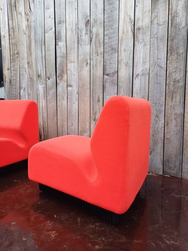 Vintage modular Pizza seating element by Don Chadwick for Herman Miller