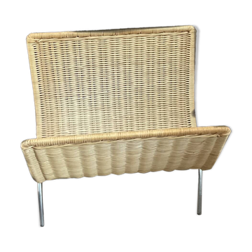 Wicker magazine rack from the 69s/70s, very good condition