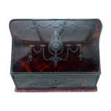 Silver and scale mail box