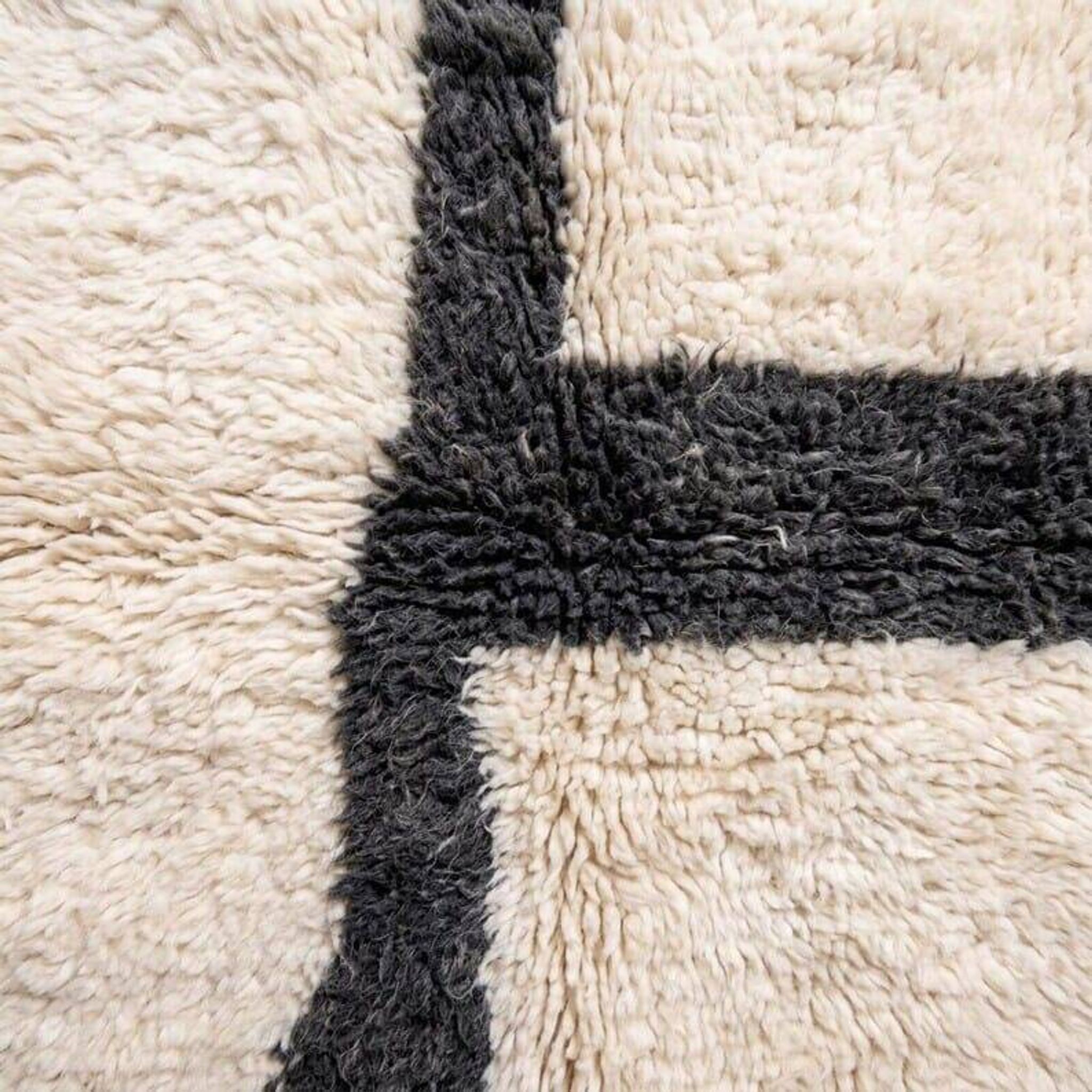 Custom traditional natural wool rug size 150/350 cm