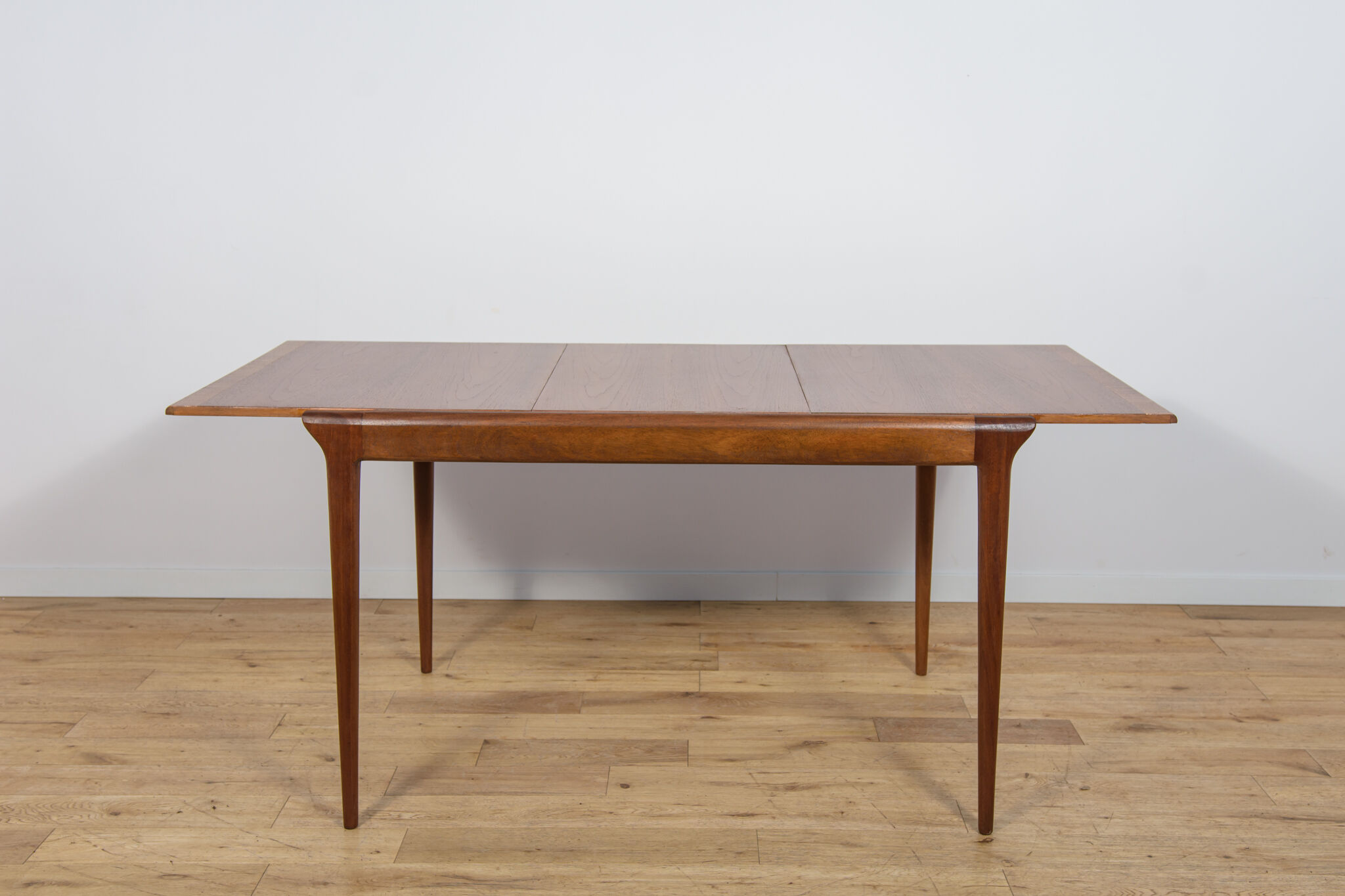 Mid-Century Teak Extendable Dining Table from McIntosh, United Kingdom, 1960s
