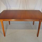 Extendable table set and six Scandinavian Teak Mc Intosh chairs