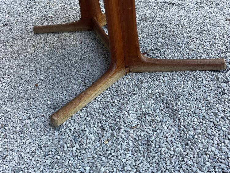 Vintage Scandinavian table Dyrlund 1960