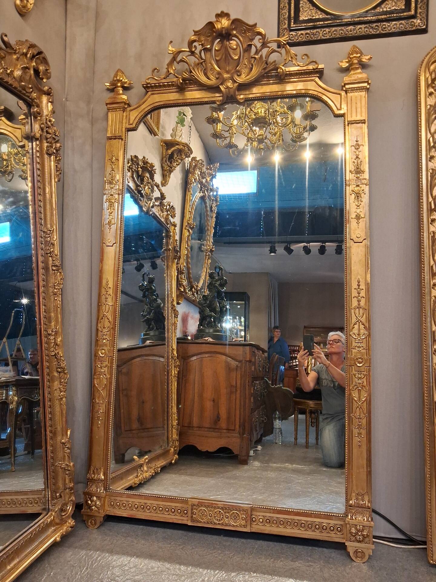 Mirror XIX 214 x 116