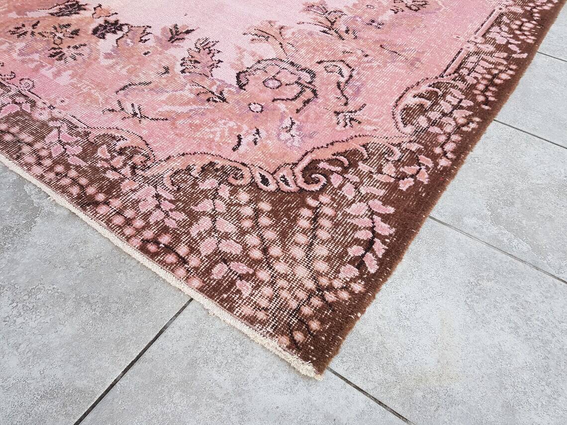 Vintage Decorative Pink Rug sku 2535