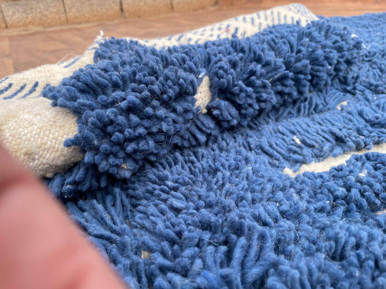 Handmade natural Berber rug 3x2 m