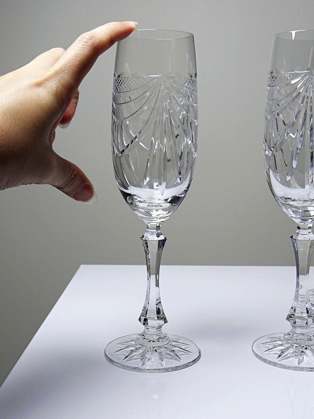 Set de 6 flûtes à champagne en cristal de Lorraine taillé main