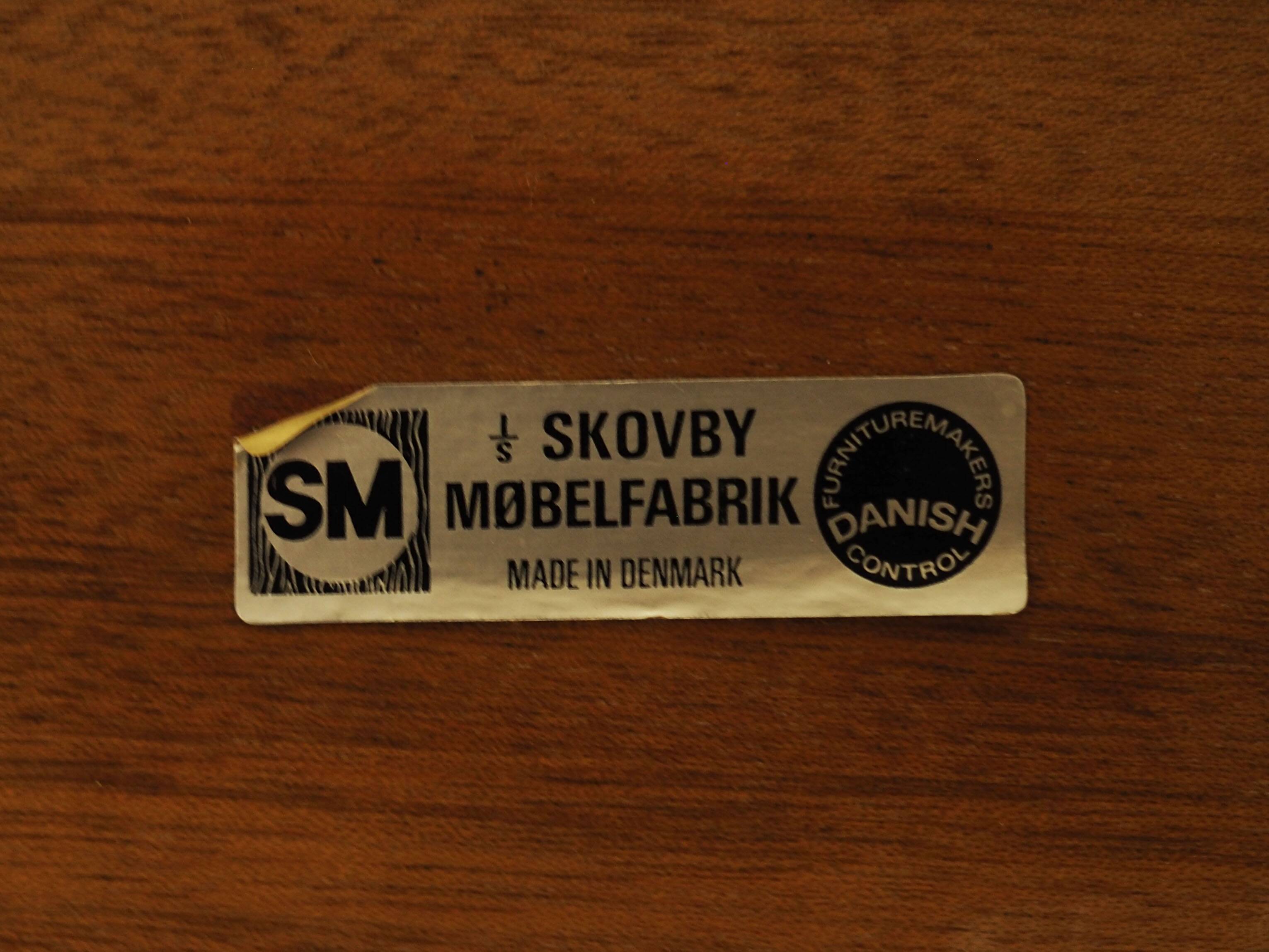 Round rosewood table, Danish design, 1970s, production: Skovby Møbelfabrik