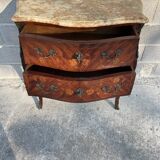 Rosewood chest of drawers