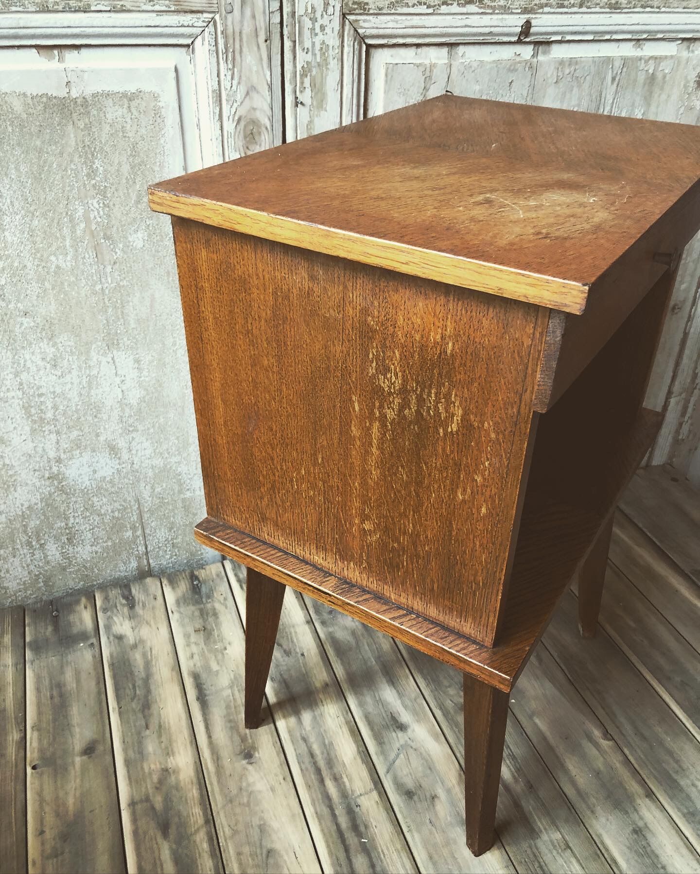 Vintage bedside feet oak compass