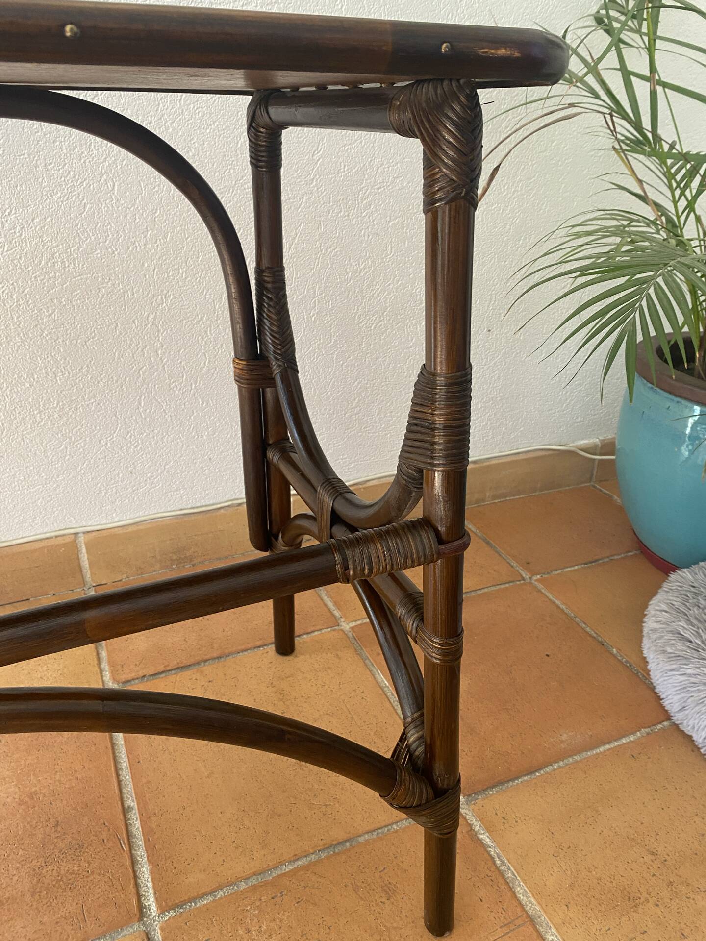 Rattan desk with three drawers